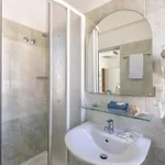 Caprice - In Centro A Hotel Riccione