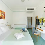 Caprice - In Centro A 3*