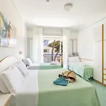 Hotel Caprice - In Centro A Riccione