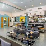 Hotel Caprice - In Centro A Riccione