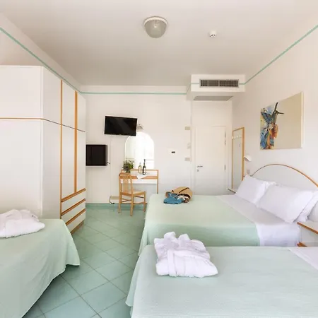 Caprice - In Centro A Hotel Riccione