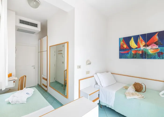 מלון Caprice - In Centro A ריצ'יונה