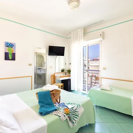 Ξενοδοχείο Caprice B&brunch - In Centro A 3*