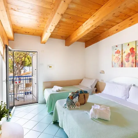 Hotel Caprice B&brunch - In Centro A 3*