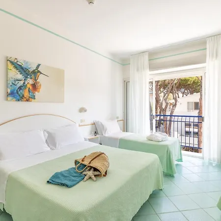 Caprice - In Centro A 3*