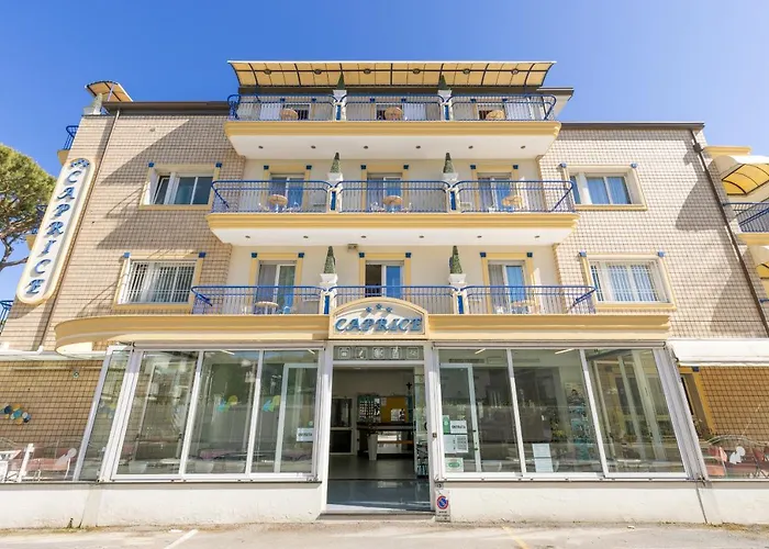 호텔 Caprice - In Centro A 리치오네